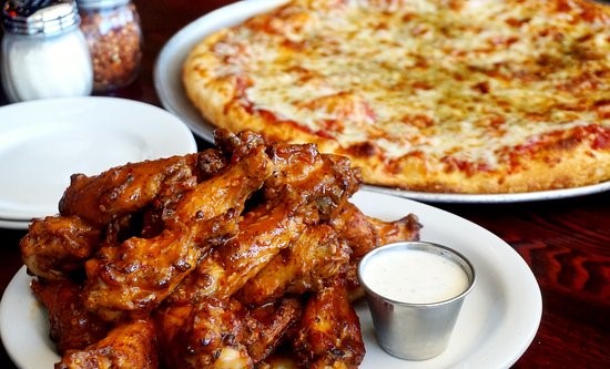 Combo 2 - LG Pizza, 12 Wings, and 2L Soda